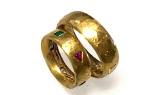 07_5elementemit steinundgravur