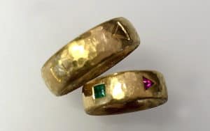 08_5elementemitsteinundgravur